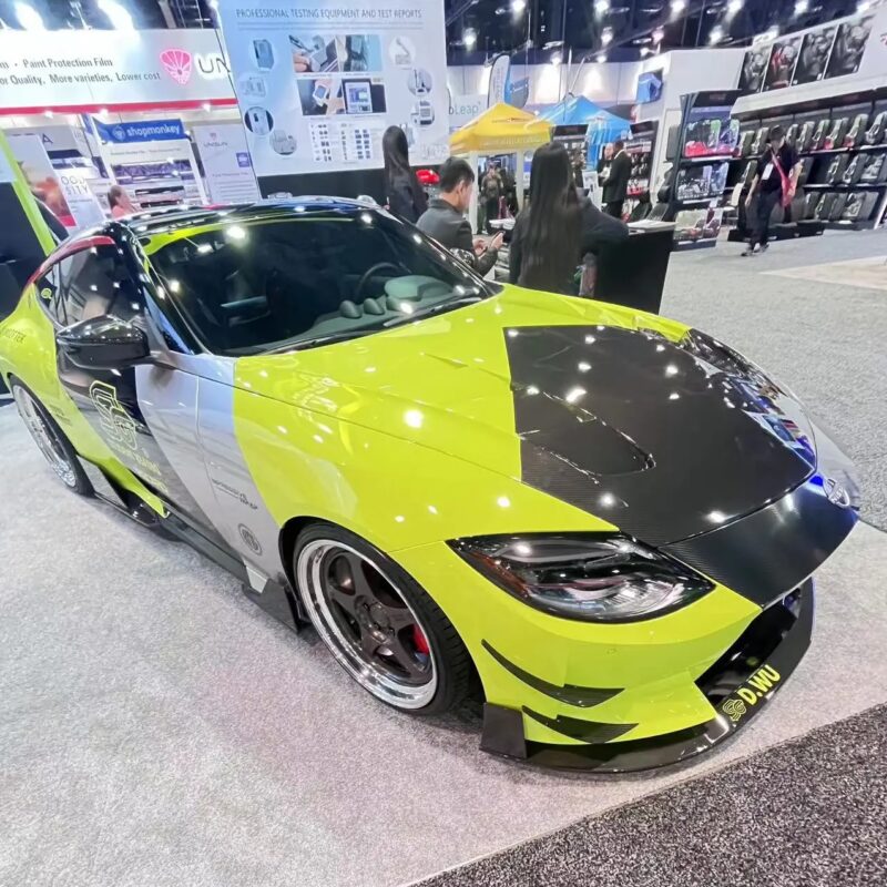 Nissan 400Z (RZ34) with a Dry Carbon Fiber Aerodynamic Body Kit
