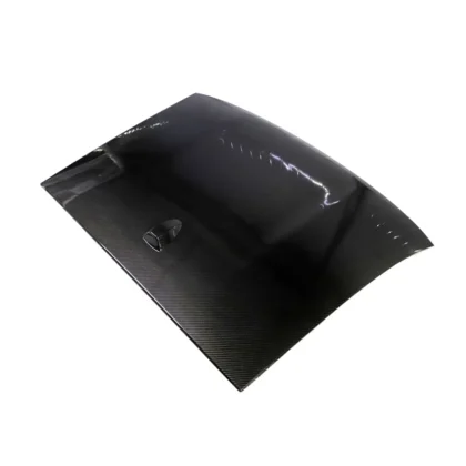 Sleek dry carbon fiber roof cover on Nissan 400Z (RZ34)
