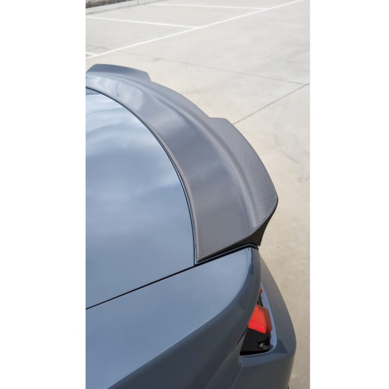 Aggressive carbon spoiler on Ford Mustang Dark Horse
